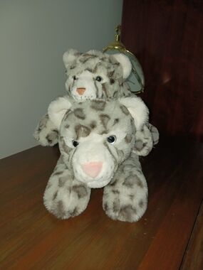 FAO Schwarz Black and White Snow Leopard Plush Duo Mom and Baby